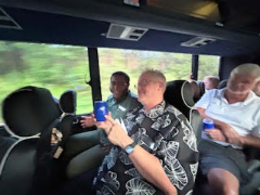 MC cup bus